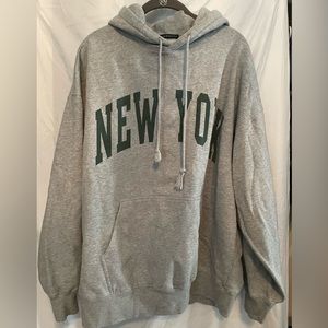 Brandy Melville New York hoodie sweatshirt